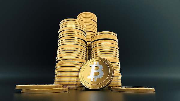 Base链异军突起：一个社交应用如何带火整个生态？