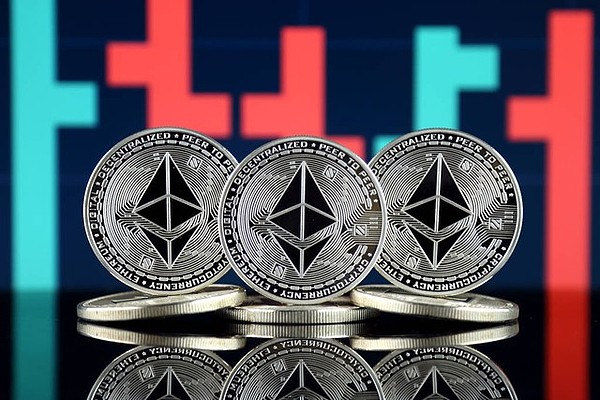 机构资金汹涌入场，比特币为何突然吃香？